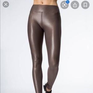 Carbon38 takara leggings in iron